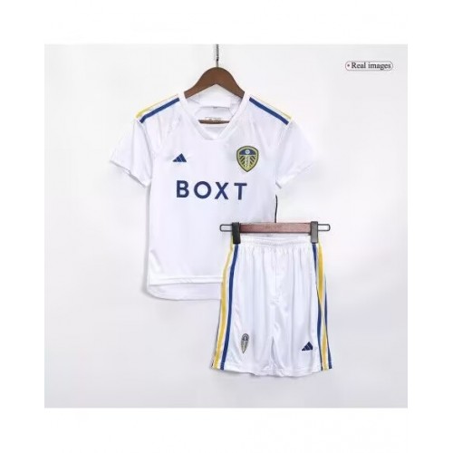 Kit de camiseta juvenil de local del Leeds United 2023/24